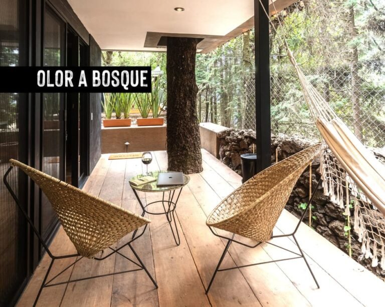 05-Fungi-cabins-Cabana-3